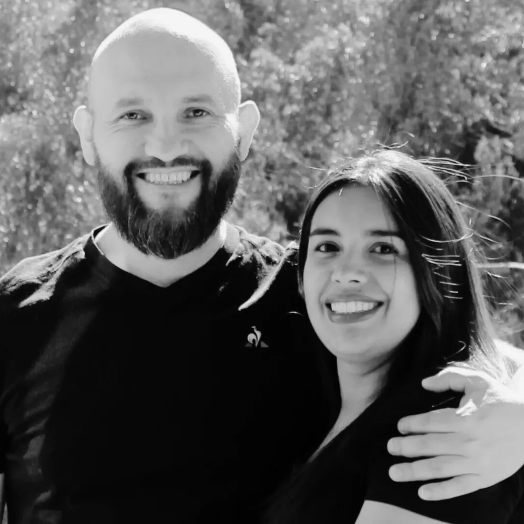 Rodolfo y Paola sonriendo png